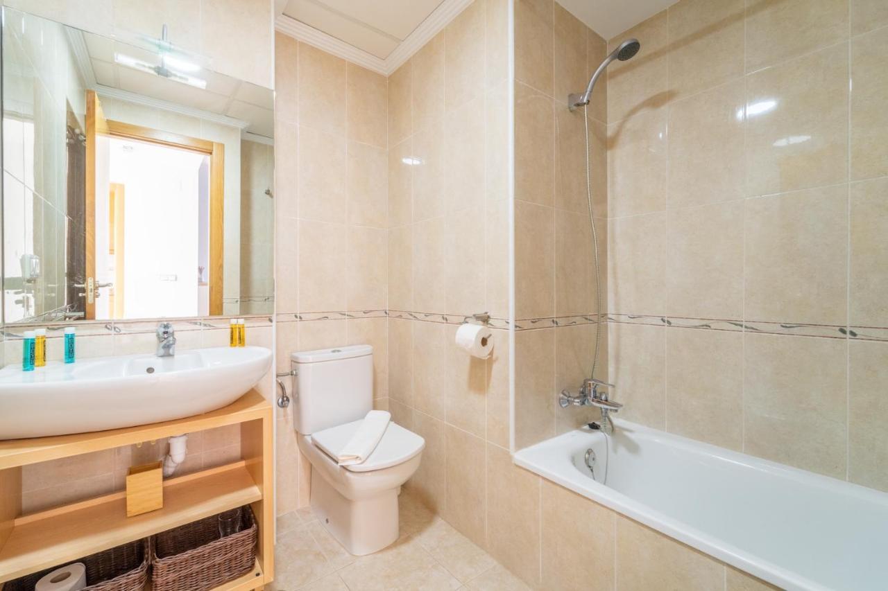Апартаменти Myflats Deluxe Balcon De Arenales Ареналес-дель-Соль Екстер'єр фото
